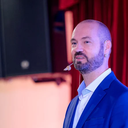 Выступления на конференциях